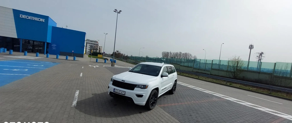 Jeep Grand Cherokee cena 110000 przebieg: 126500, rok produkcji 2019 z Sępopol małe 436